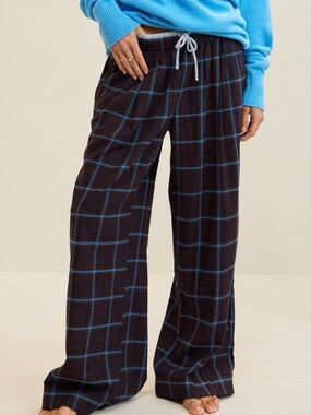 Aerie Street Flannel Blue and Brown Plaid Trouser Pajama Pants Size Medium NWT